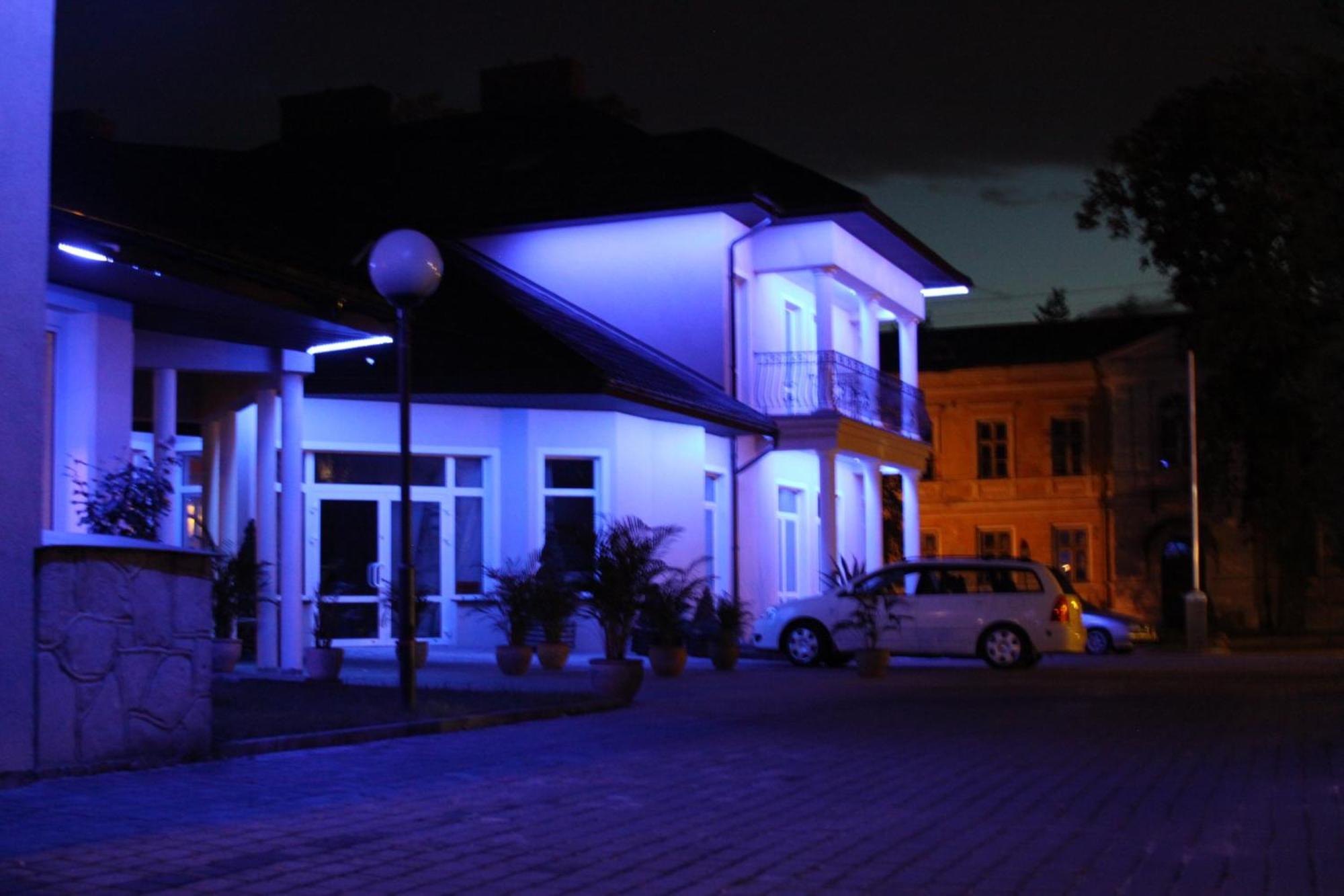 Hotel Polak Замосць Экстерьер фото