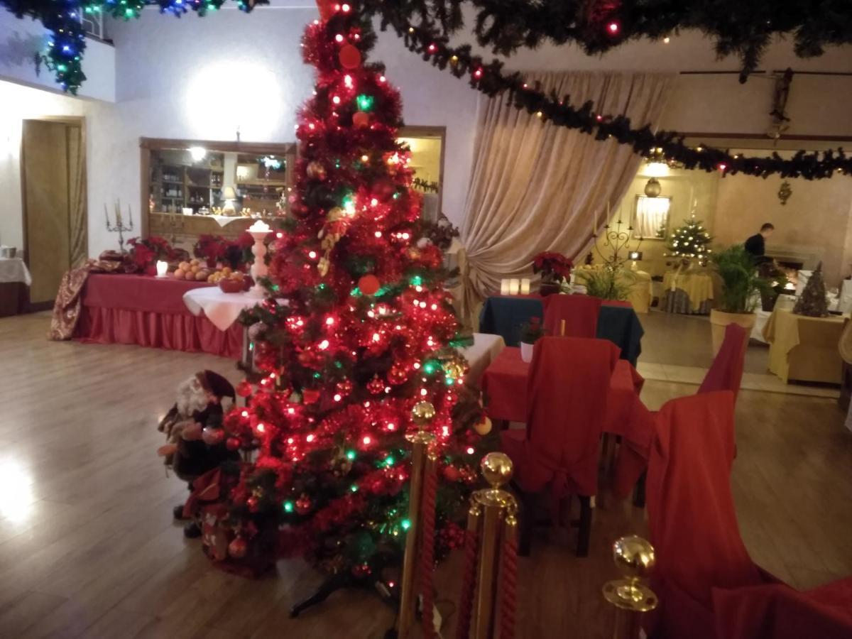 Hotel Polak Замосць Экстерьер фото