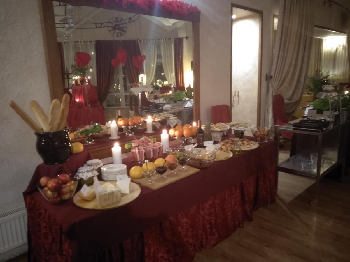 Hotel Polak Замосць Экстерьер фото